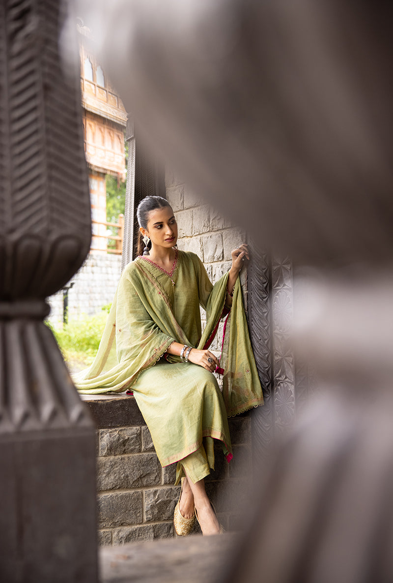 Luxe | Silk Masterpiece