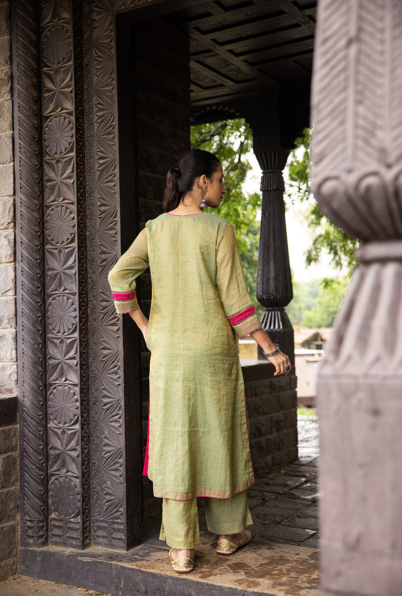 Luxe | Silk Masterpiece