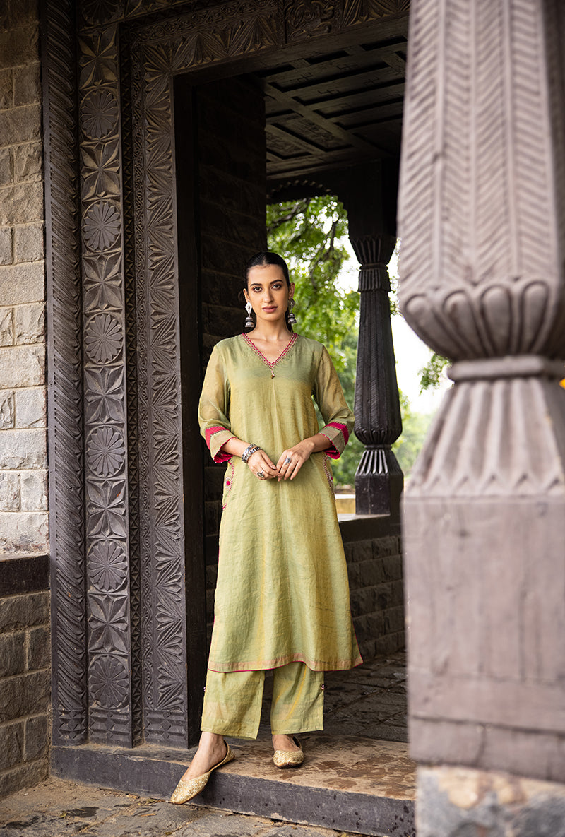 Luxe | Silk Masterpiece