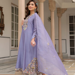 Luxe| Embroidered Suit